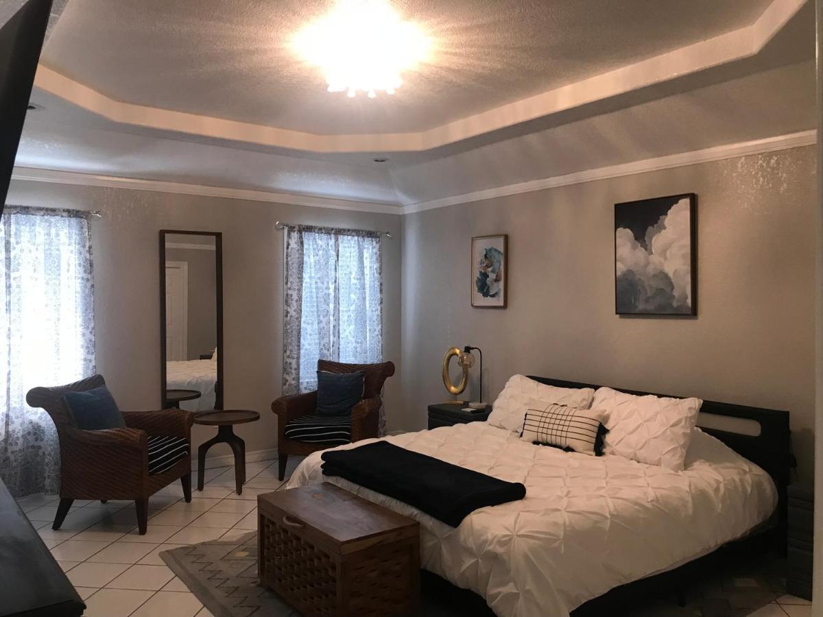Cheerful 4 Bedroom Home With Pool And Bbq Area With 5Th Bedroom Option Brownsville Luaran gambar